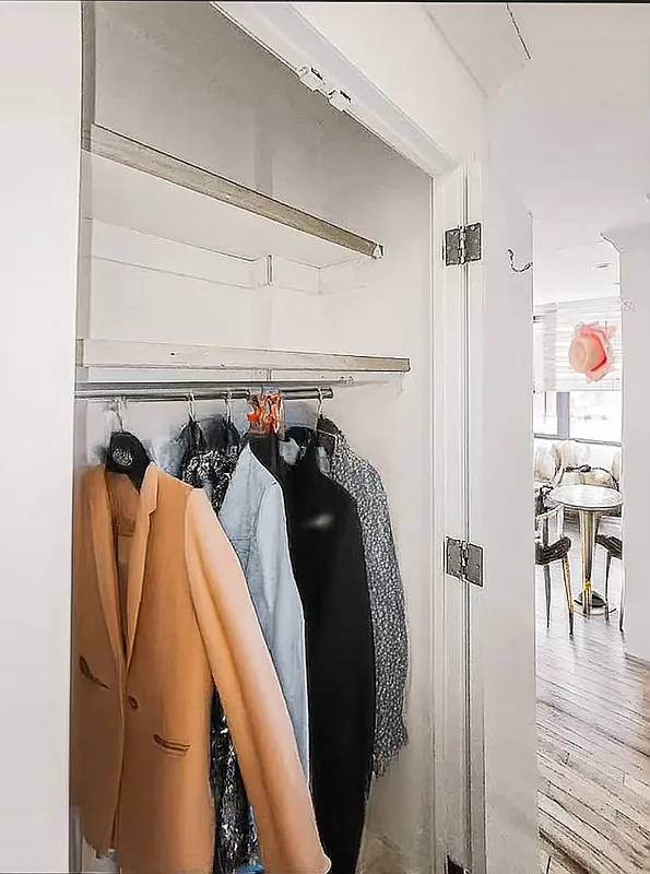 238 East 36th Street - Photo 2