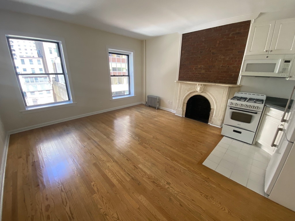 60 West 56th Street - Photo 0