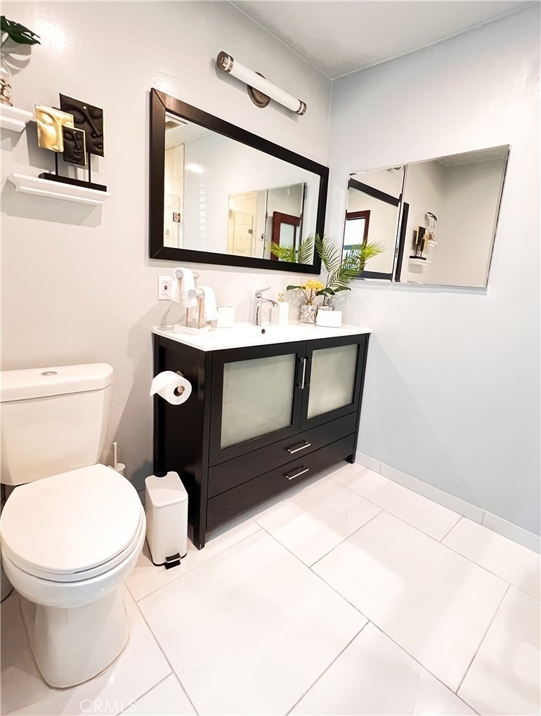 5835 Topeka Drive - Photo 5