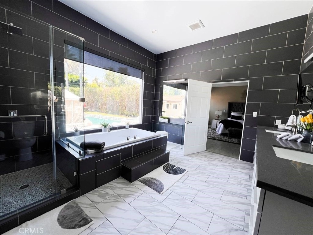 5835 Topeka Drive - Photo 15