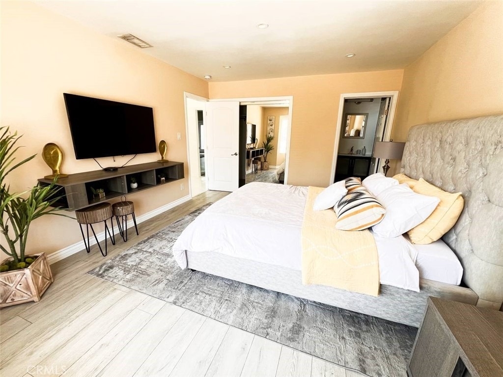 5835 Topeka Drive - Photo 32