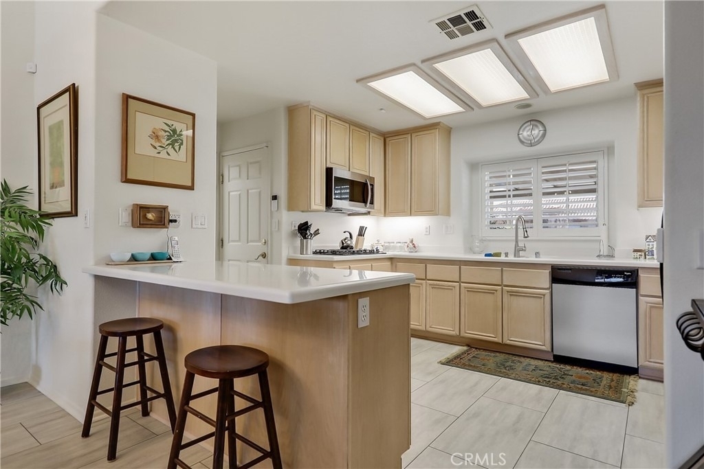 43760 Milan Court - Photo 10