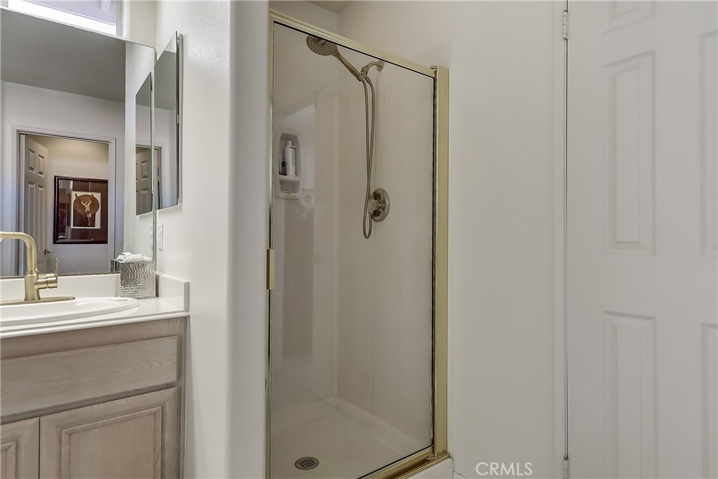 43760 Milan Court - Photo 22