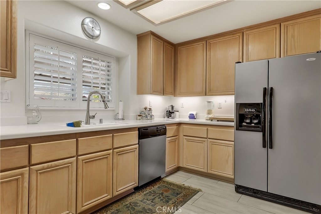 43760 Milan Court - Photo 12