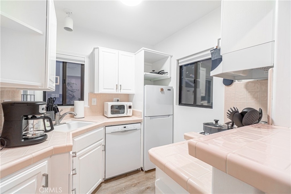 3430 Hermosa Avenue - Photo 16