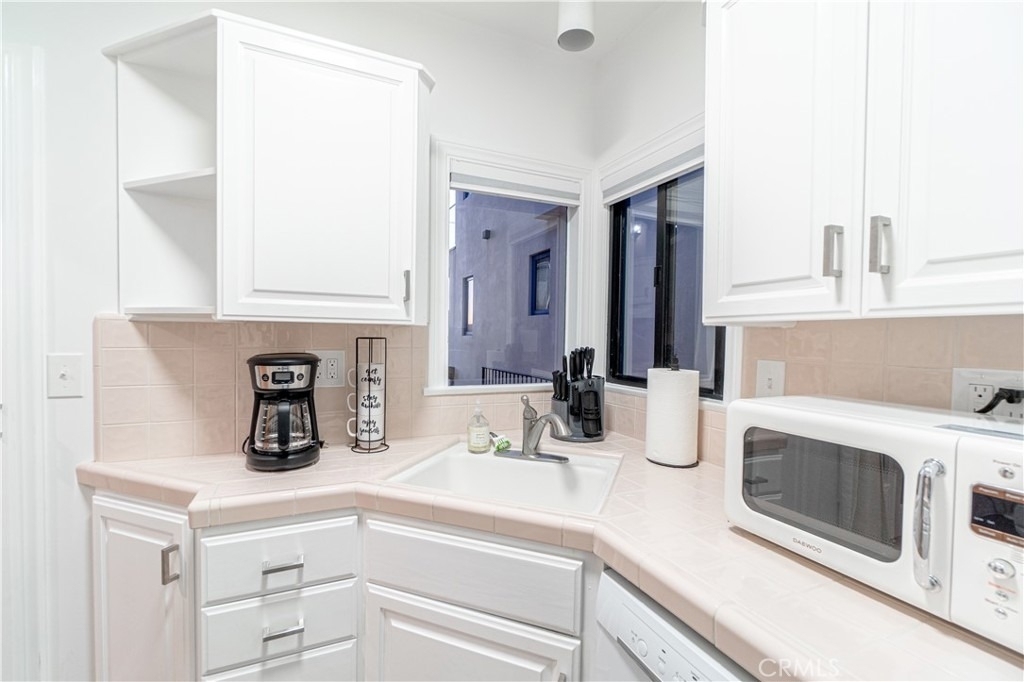 3430 Hermosa Avenue - Photo 17