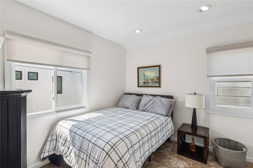 410.5 Goldenrod Avenue - Photo 13