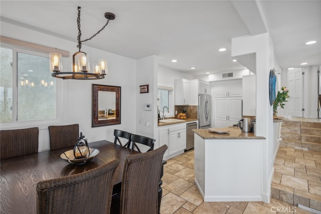 410.5 Goldenrod Avenue - Photo 5