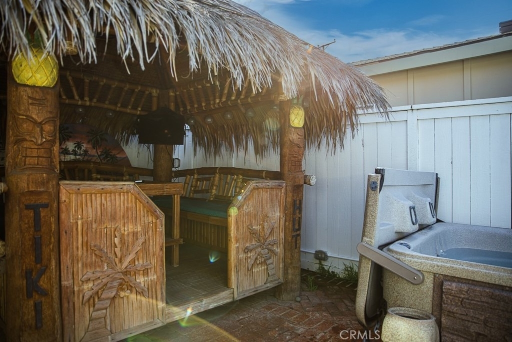 1086 Glenneyre Street - Photo 40