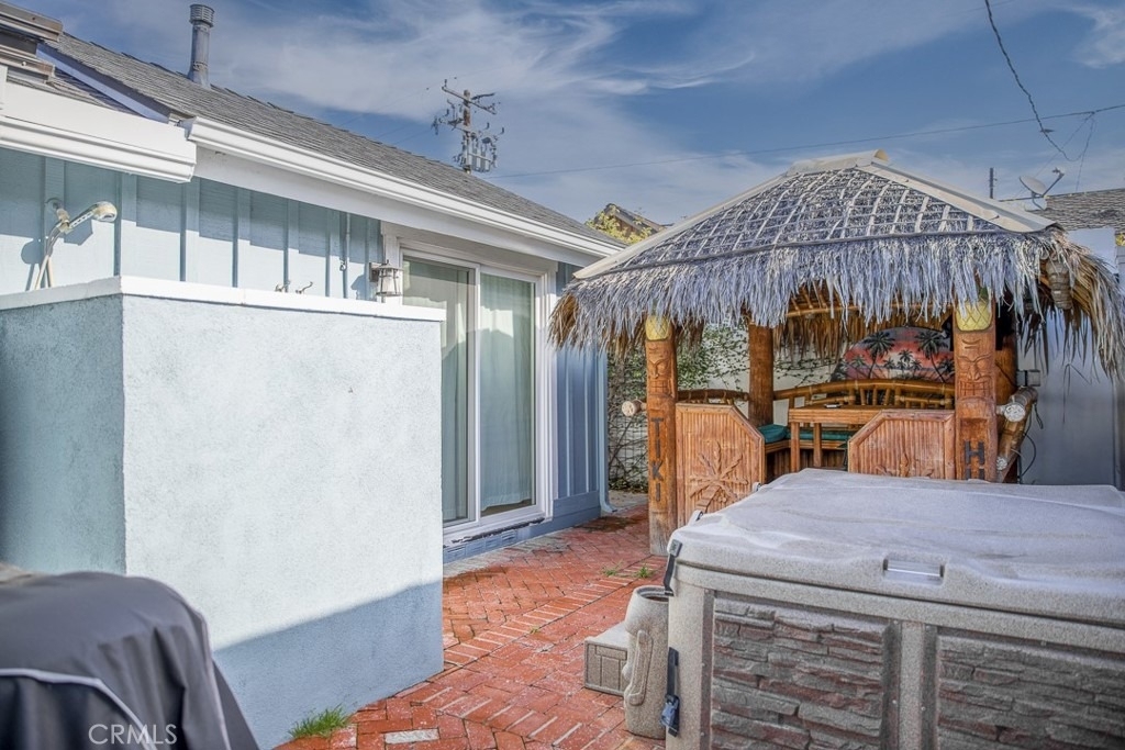 1086 Glenneyre Street - Photo 38