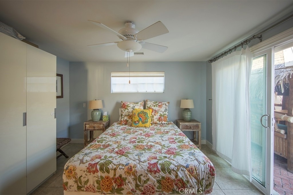 1086 Glenneyre Street - Photo 25