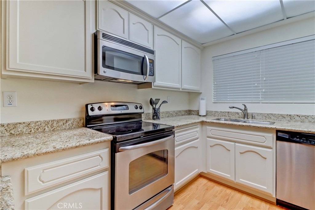 3249 San Amadeo - Photo 14