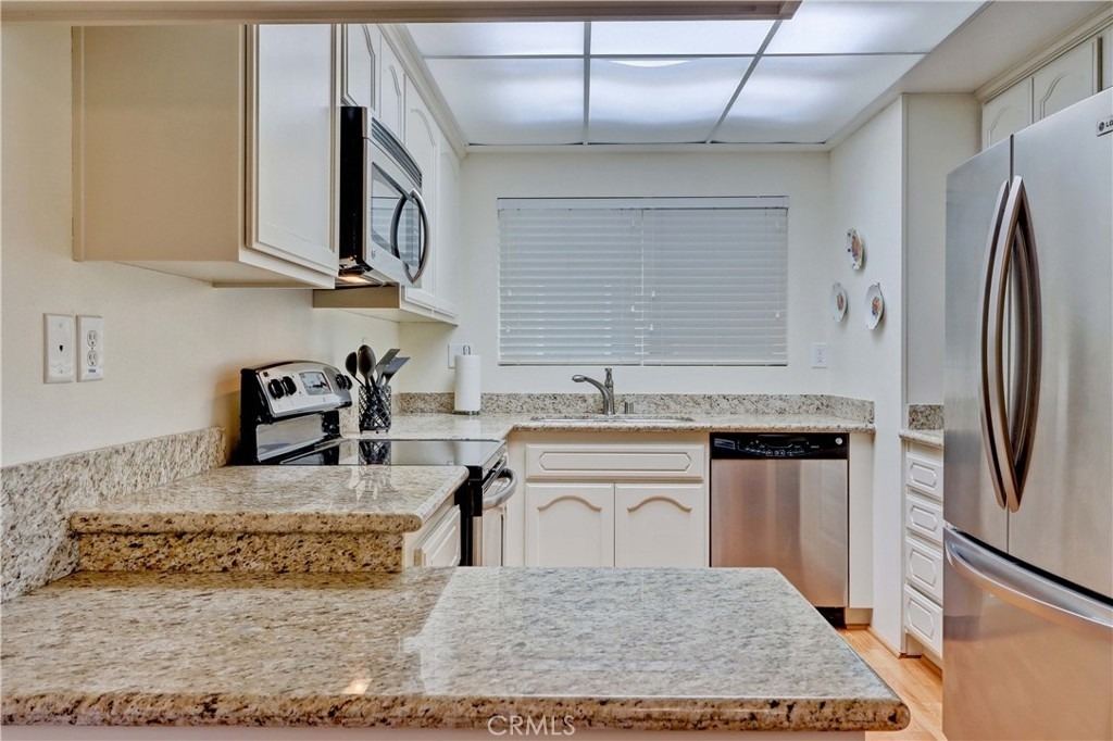 3249 San Amadeo - Photo 13