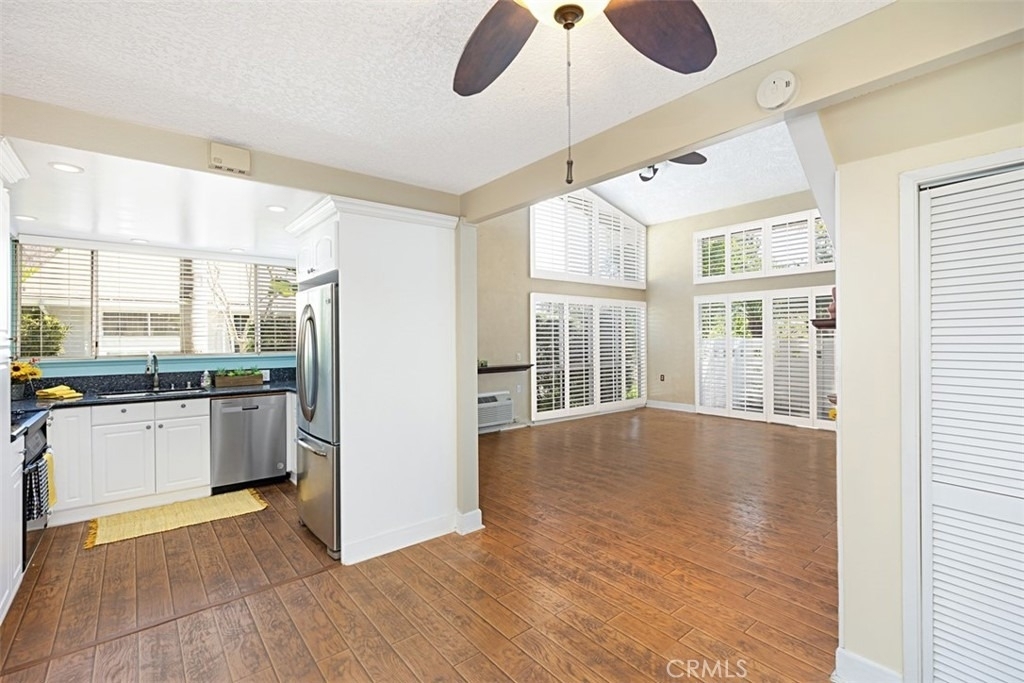 480 Calle Cadiz - Photo 11