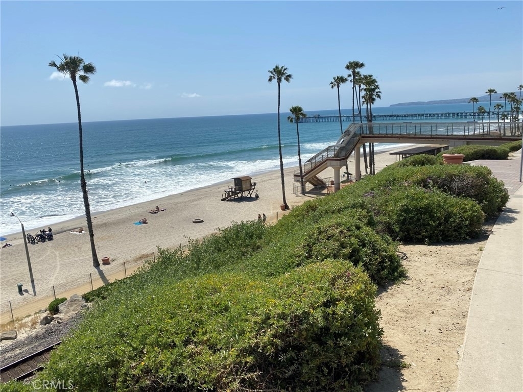231 Avenida Princesa - Photo 16