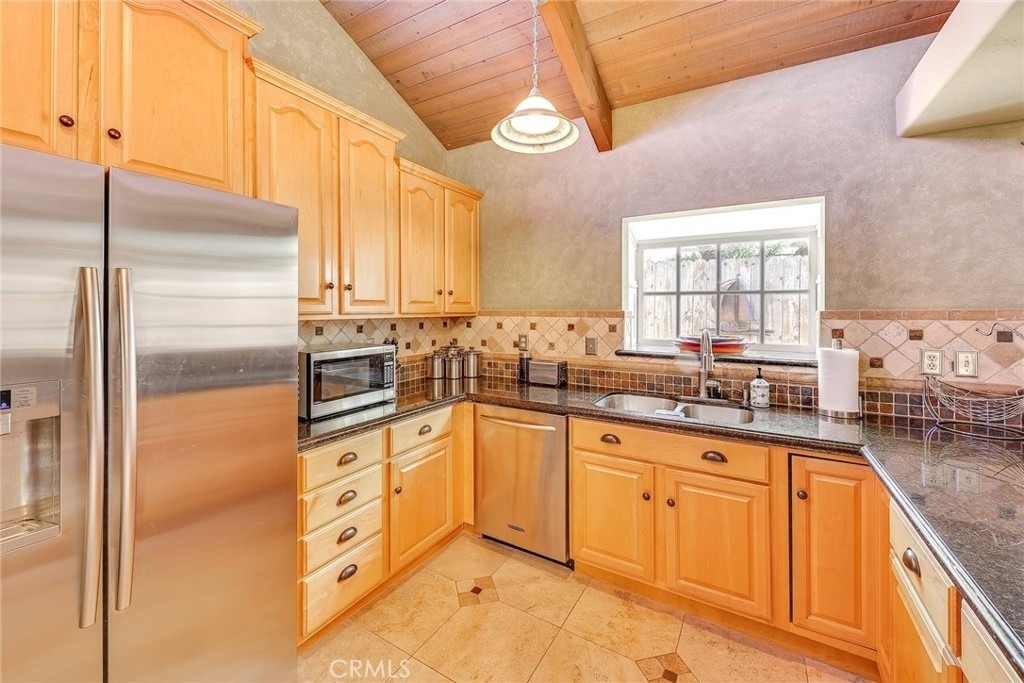 231 Avenida Princesa - Photo 24