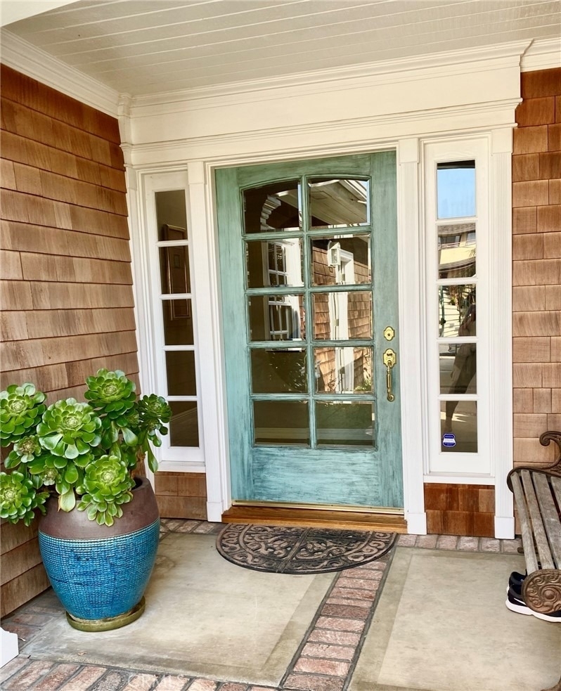 231 Avenida Princesa - Photo 1