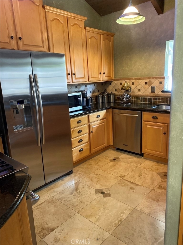 231 Avenida Princesa - Photo 9