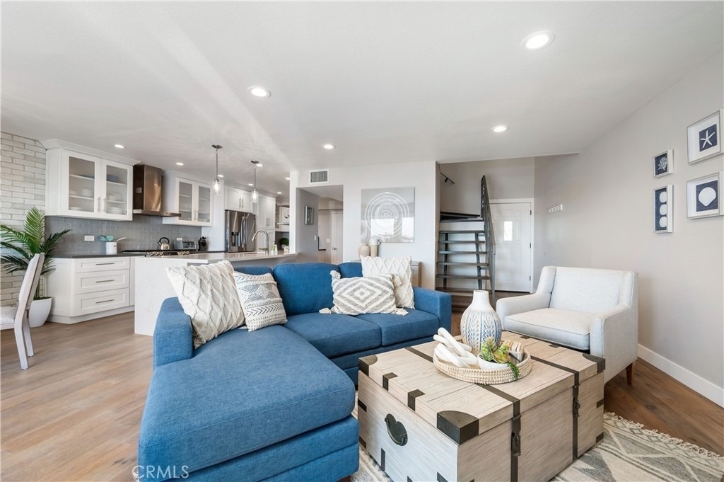 25872 Vista Drive W - Photo 6