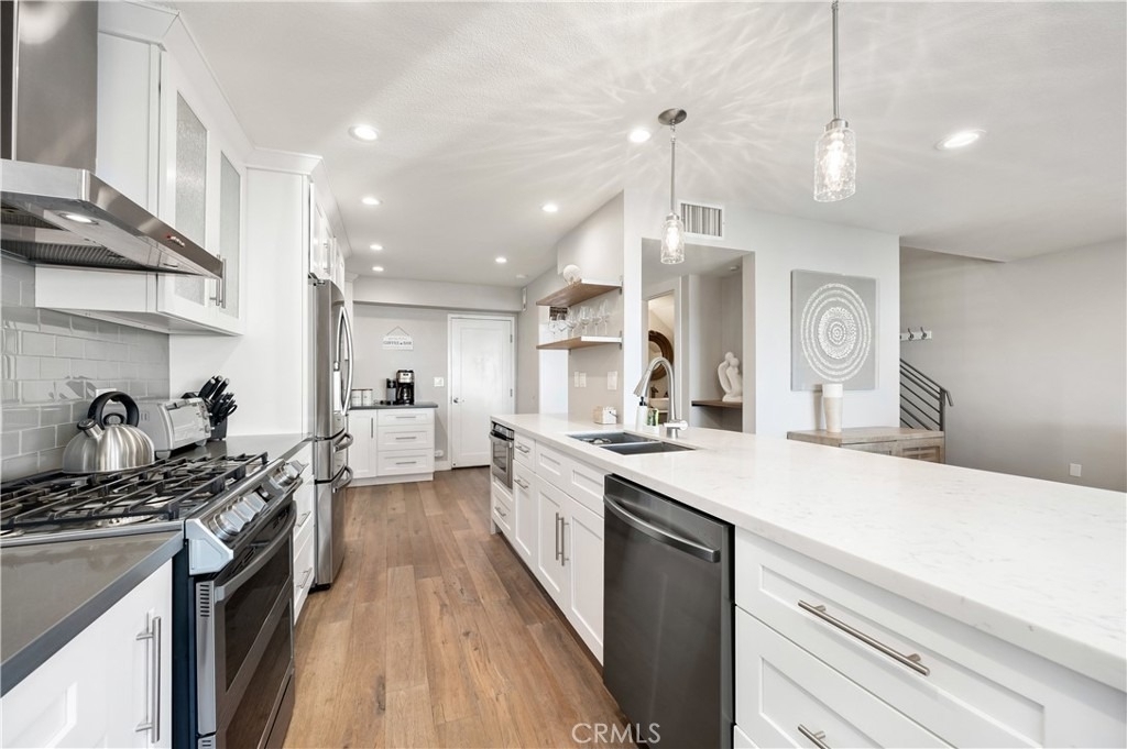 25872 Vista Drive W - Photo 17