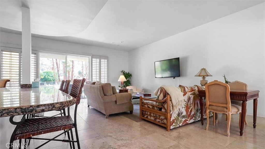 76975 Robin Drive - Photo 3