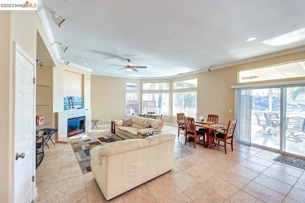4050 Pier Point - Photo 16