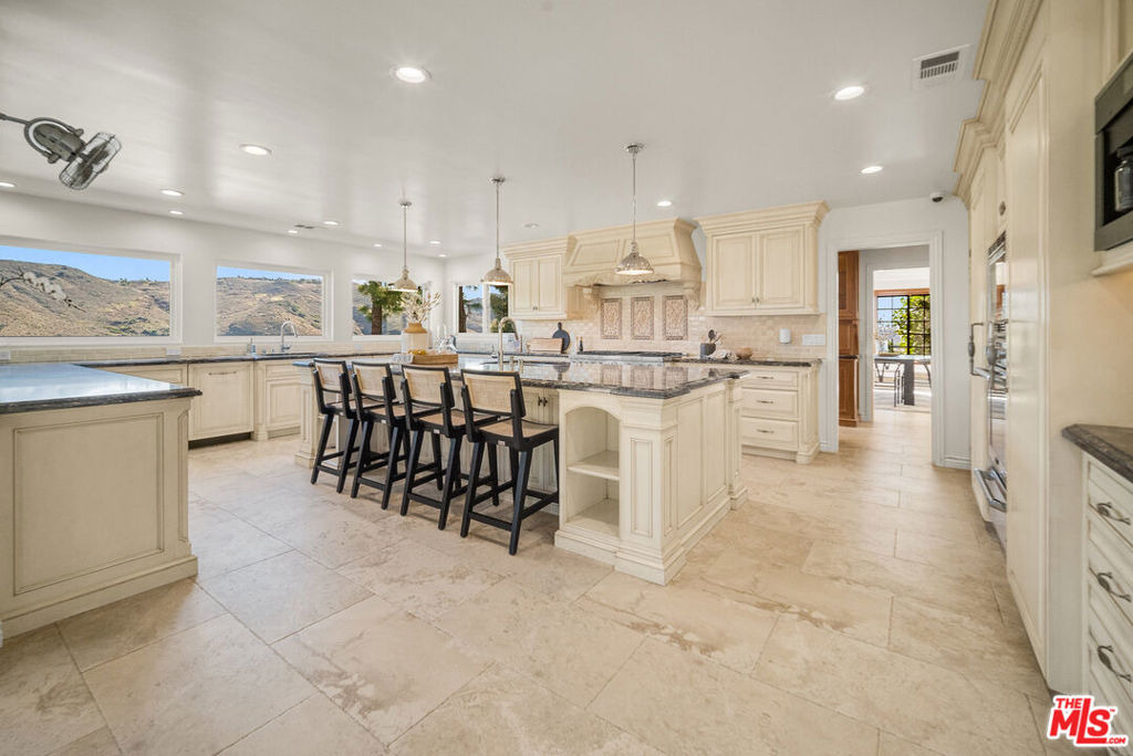 11875 Pradera Road - Photo 15