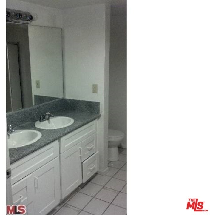 1607 N Glendon Avenue - Photo 3