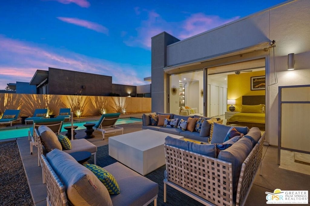 929 Bernardi Lane - Photo 1