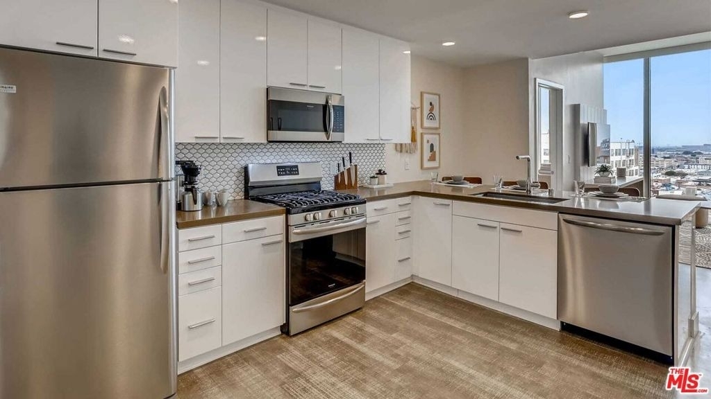 732 S Spring Street - Photo 18