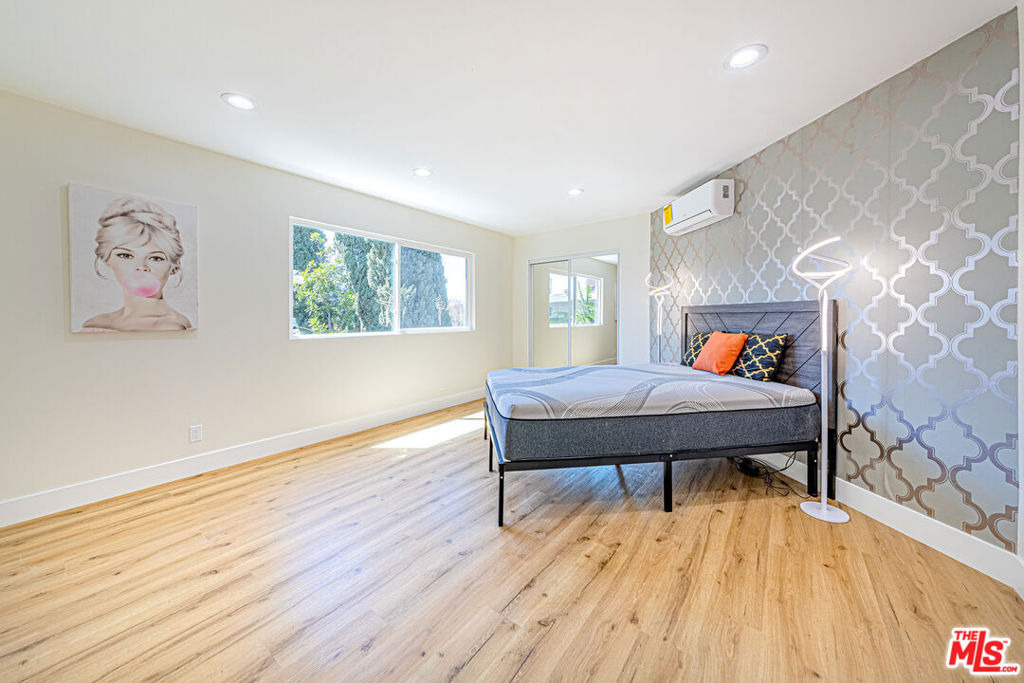5633 La Mirada Avenue - Photo 15