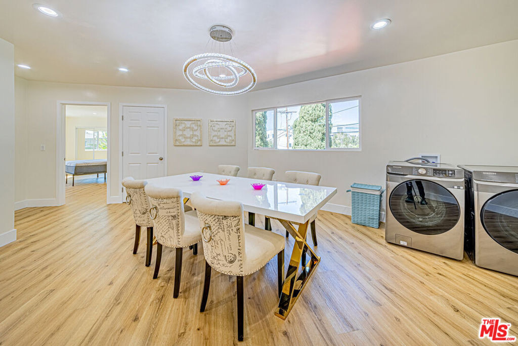 5633 La Mirada Avenue - Photo 13
