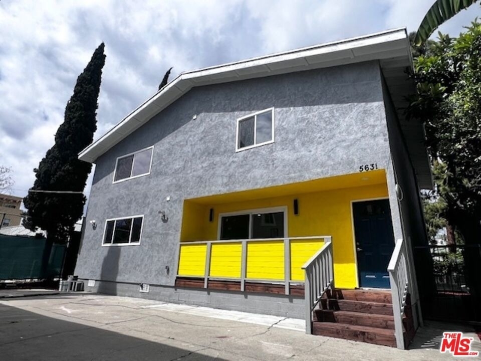 5633 La Mirada Avenue - Photo 1