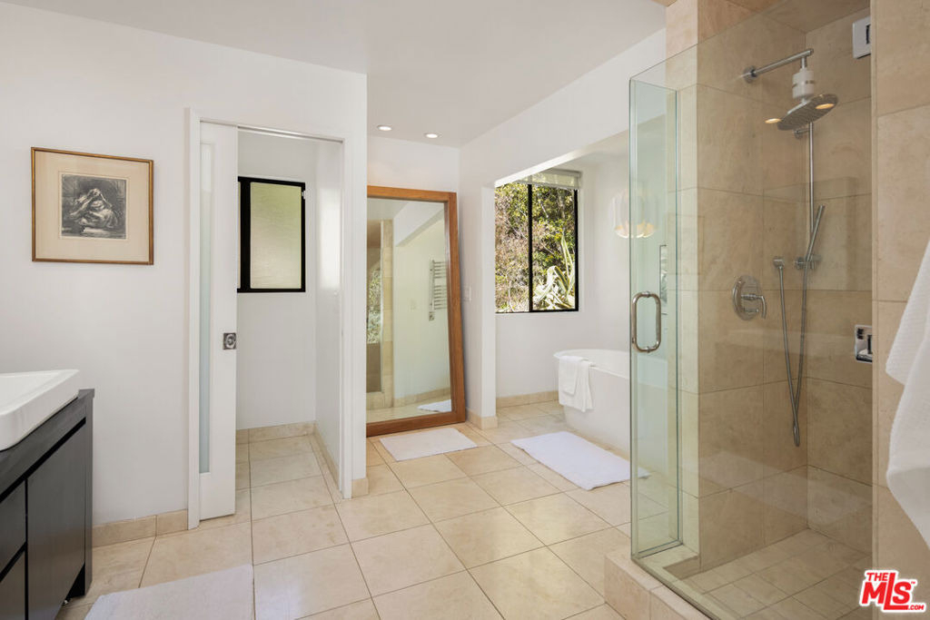 6319 Heather Drive - Photo 6