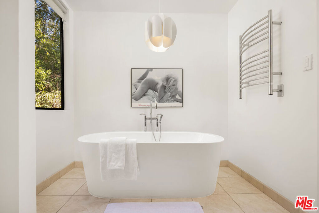 6319 Heather Drive - Photo 5