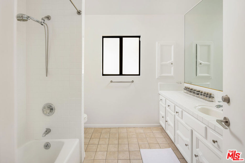 6319 Heather Drive - Photo 11
