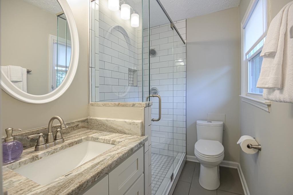 941 Pine Manor - Photo 23