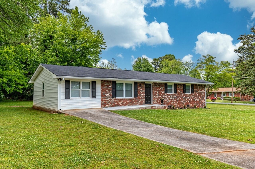941 Pine Manor - Photo 28