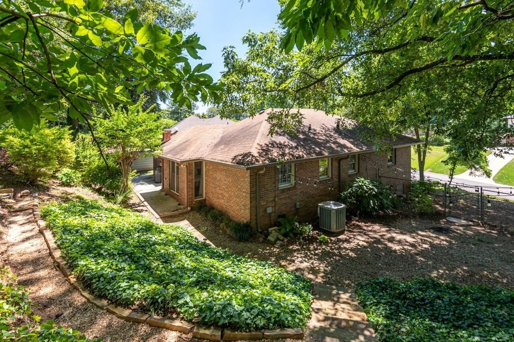 3926 Pineview Drive Se - Photo 32