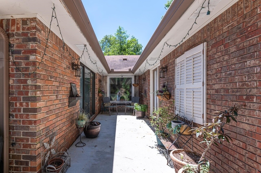 3926 Pineview Drive Se - Photo 28