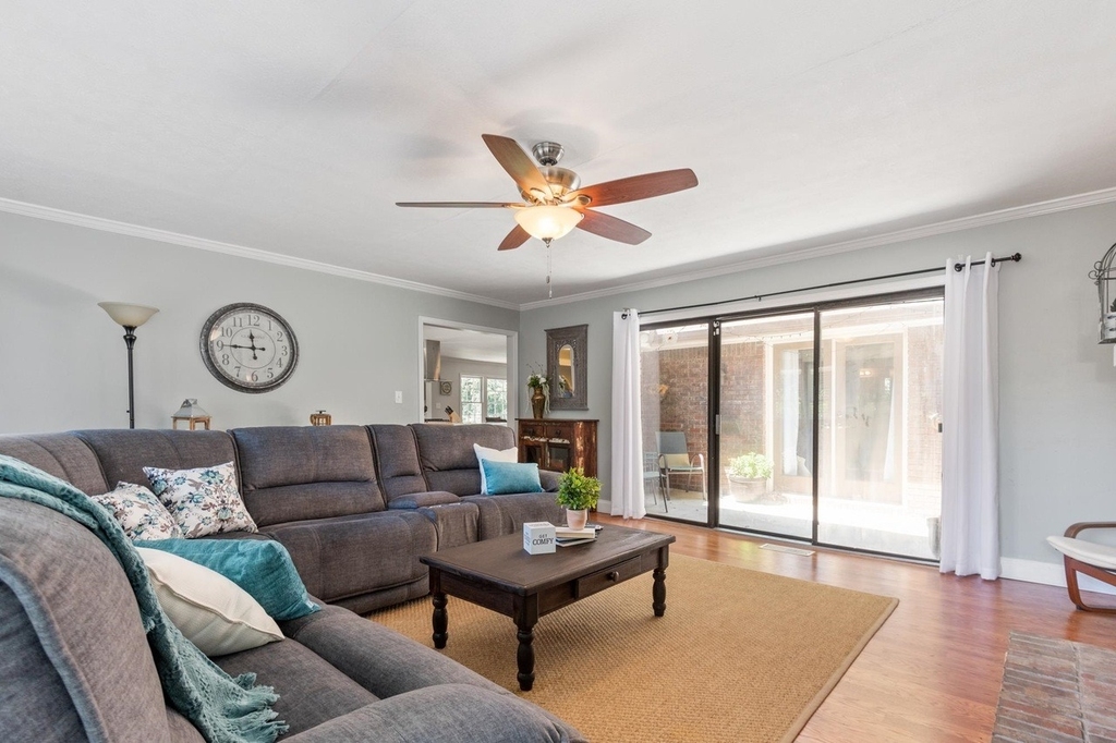 3926 Pineview Drive Se - Photo 15