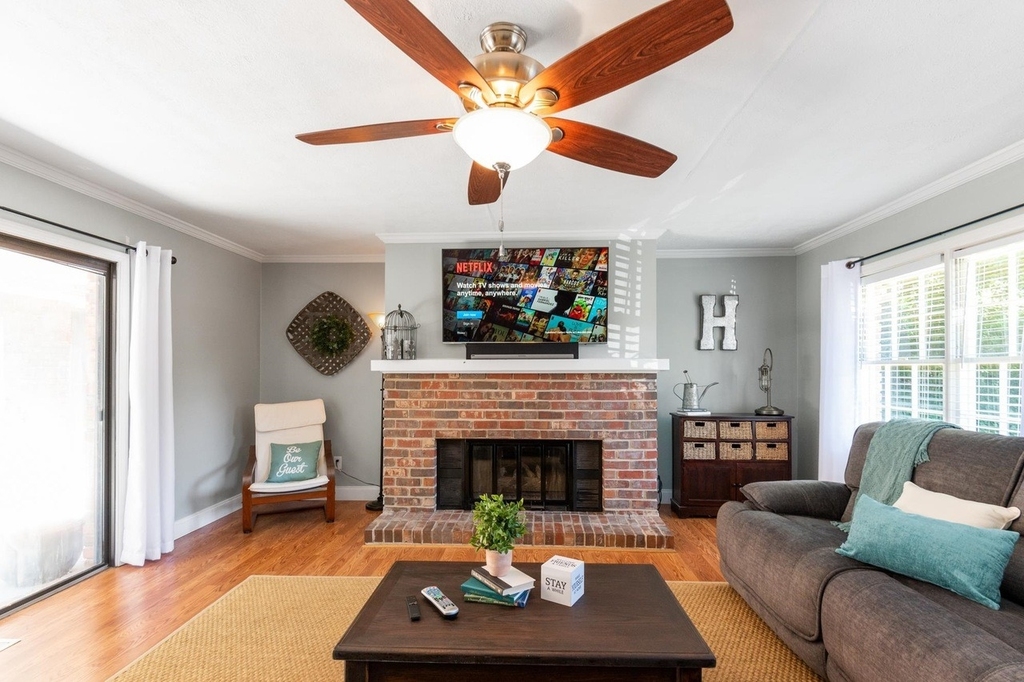 3926 Pineview Drive Se - Photo 14
