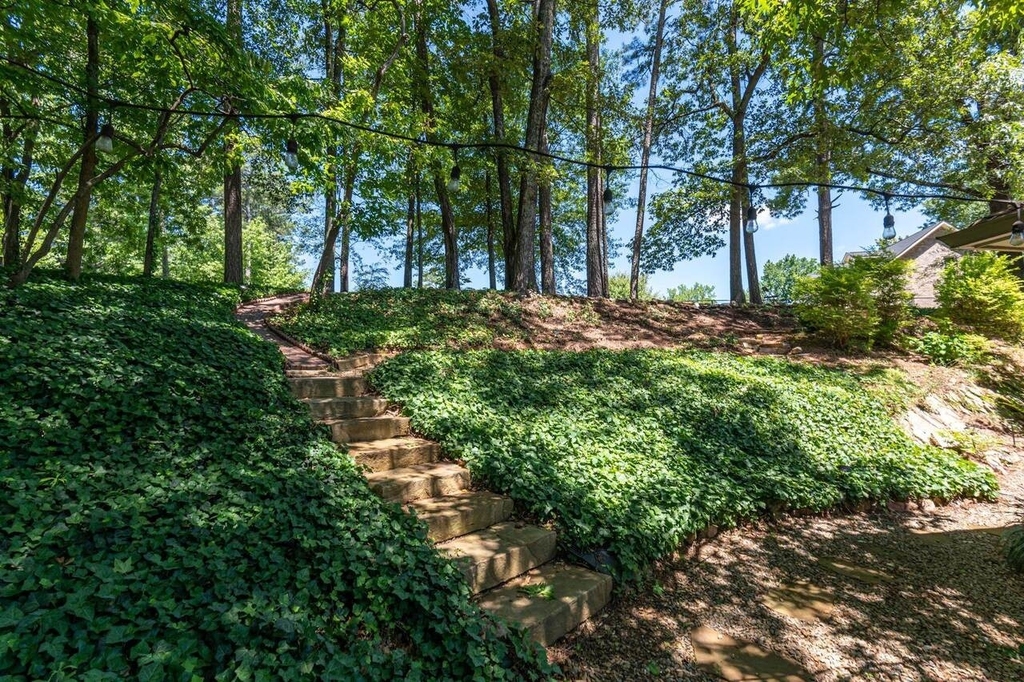 3926 Pineview Drive Se - Photo 31