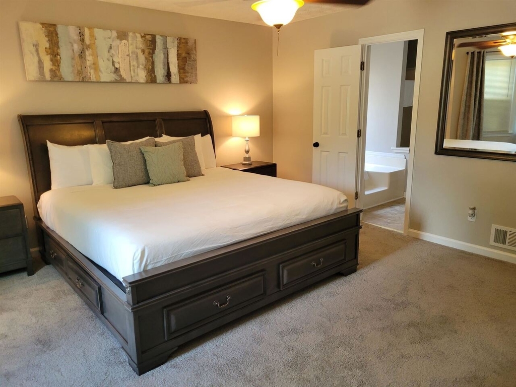 1356 Velvet Creek - Photo 33