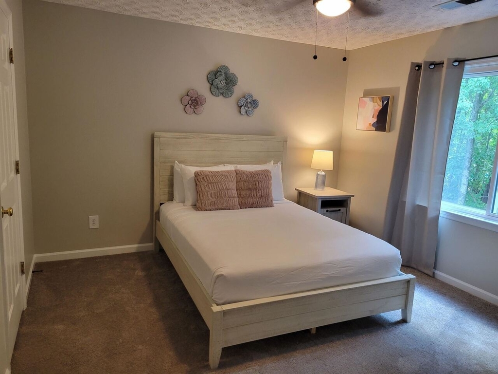 1356 Velvet Creek - Photo 13
