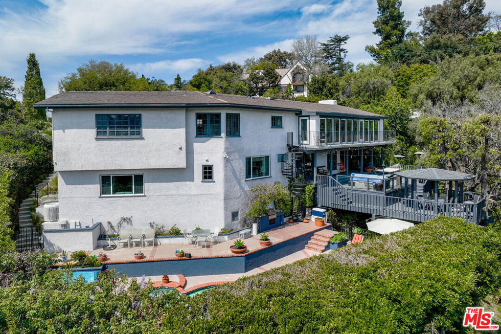 3537 Berry Drive - Photo 28
