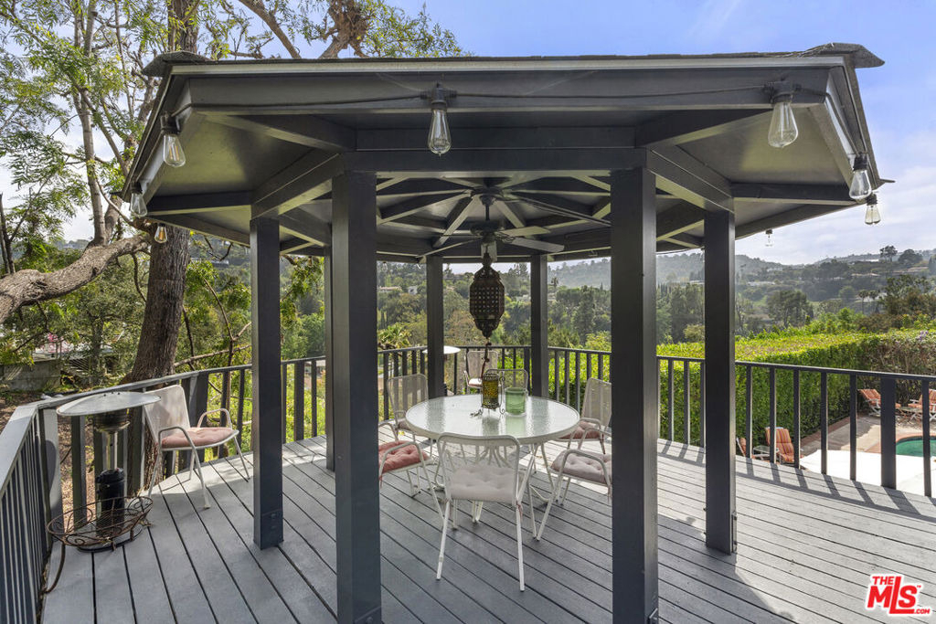 3537 Berry Drive - Photo 27