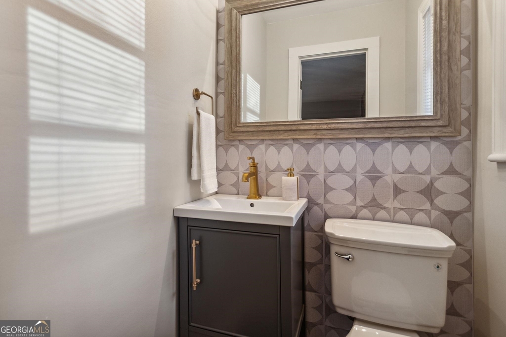 425 Sw Plantation Road - Photo 19