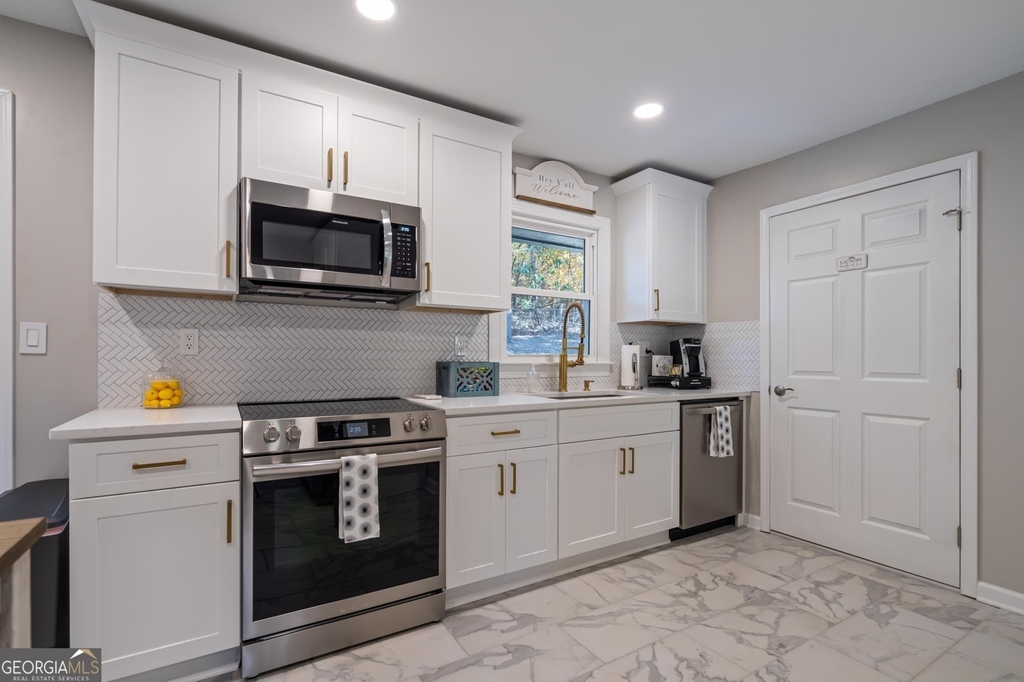 6 Oriole Drive - Photo 9