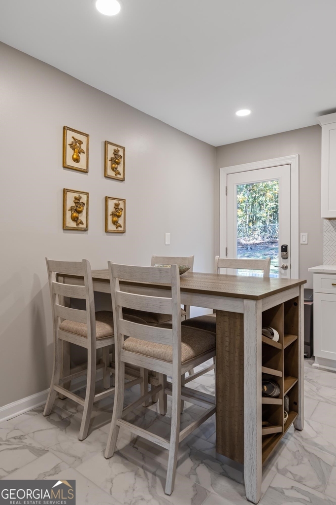 6 Oriole Drive - Photo 8